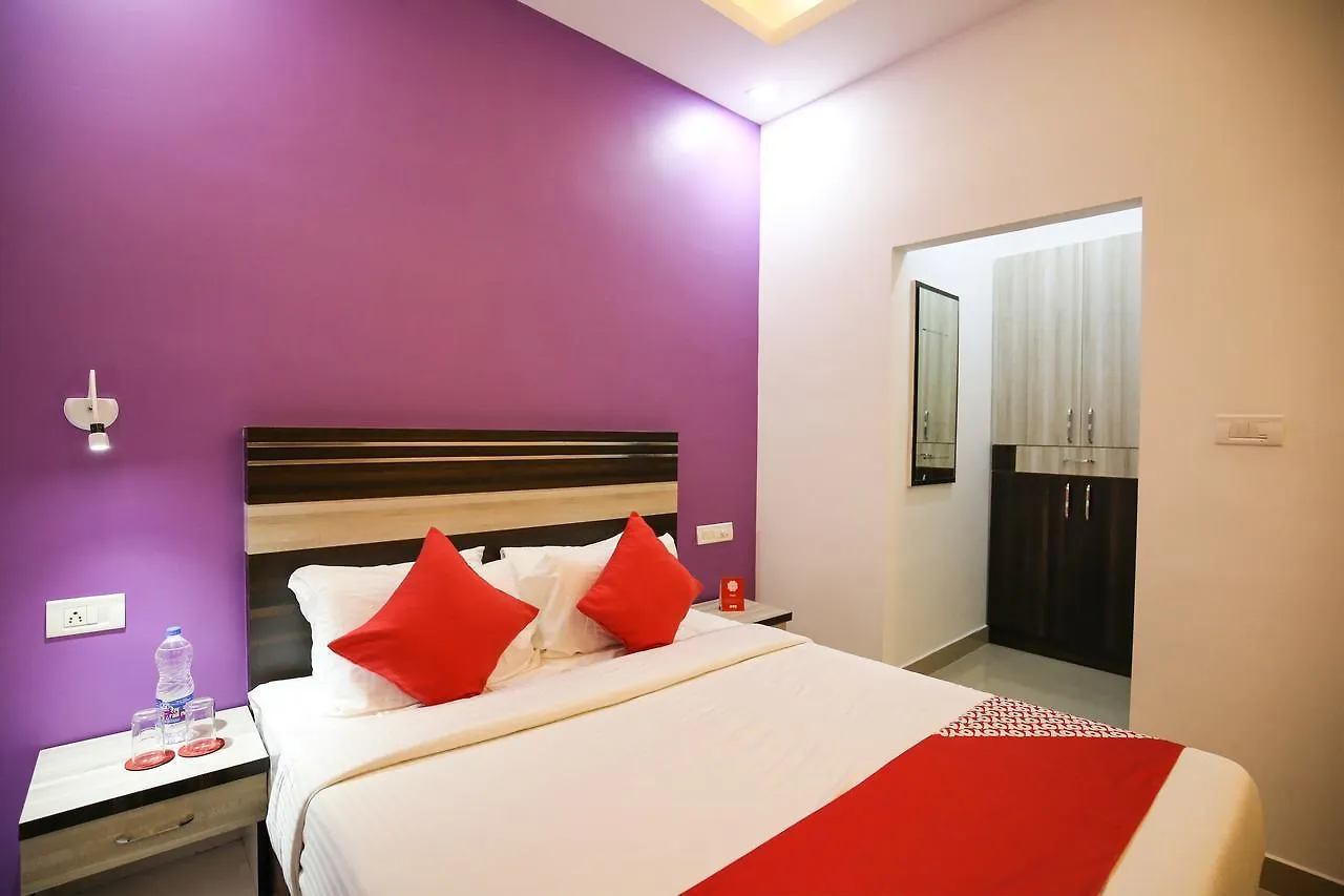***  Отель Oyo 10152 Rail View Residency Alappuzha Индия